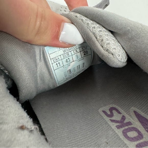 Brooks grey gray purple Ariel 20 running shoes athletic - Picture 8 of 8